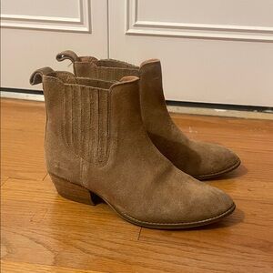 Urban Outfitters Brown Ankle Boots
